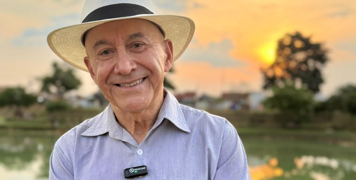 SÓ 'LESO' DUVIDAVA - Confúcio Moura confirma que disputará a reeleição ao Senado
