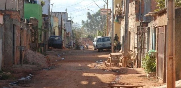 VAI TRABALHAR, VAGABUNDO - Segundo Datafolha, 40% dos brasileiros associam pobreza à preguiça

