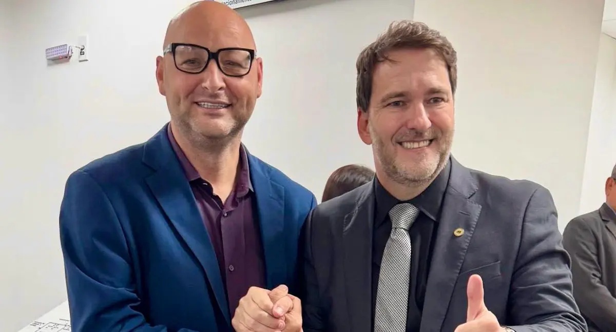 ARTICULAÇÃO POLÍTICA - Mudança no comando da Ale-Ro abre nova fase política e fortalece articulações para as eleições de 2026


