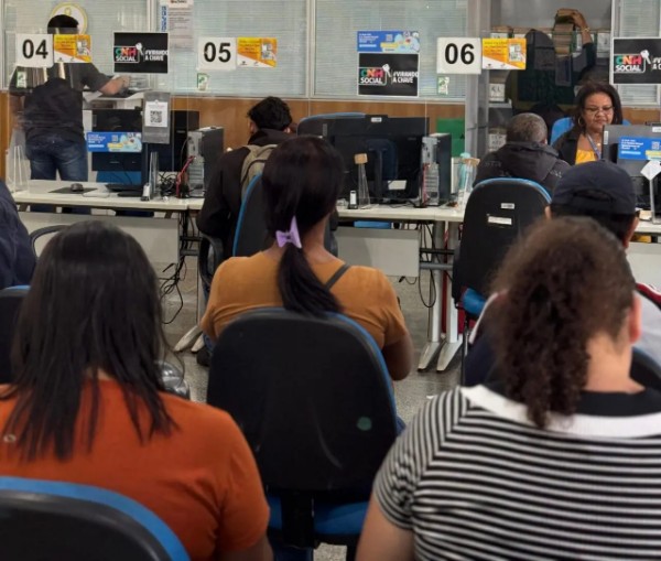 NOVIDADE - Candidatos à primeira CNH já podem agendar exame teórico pelo site do Detran-RO
