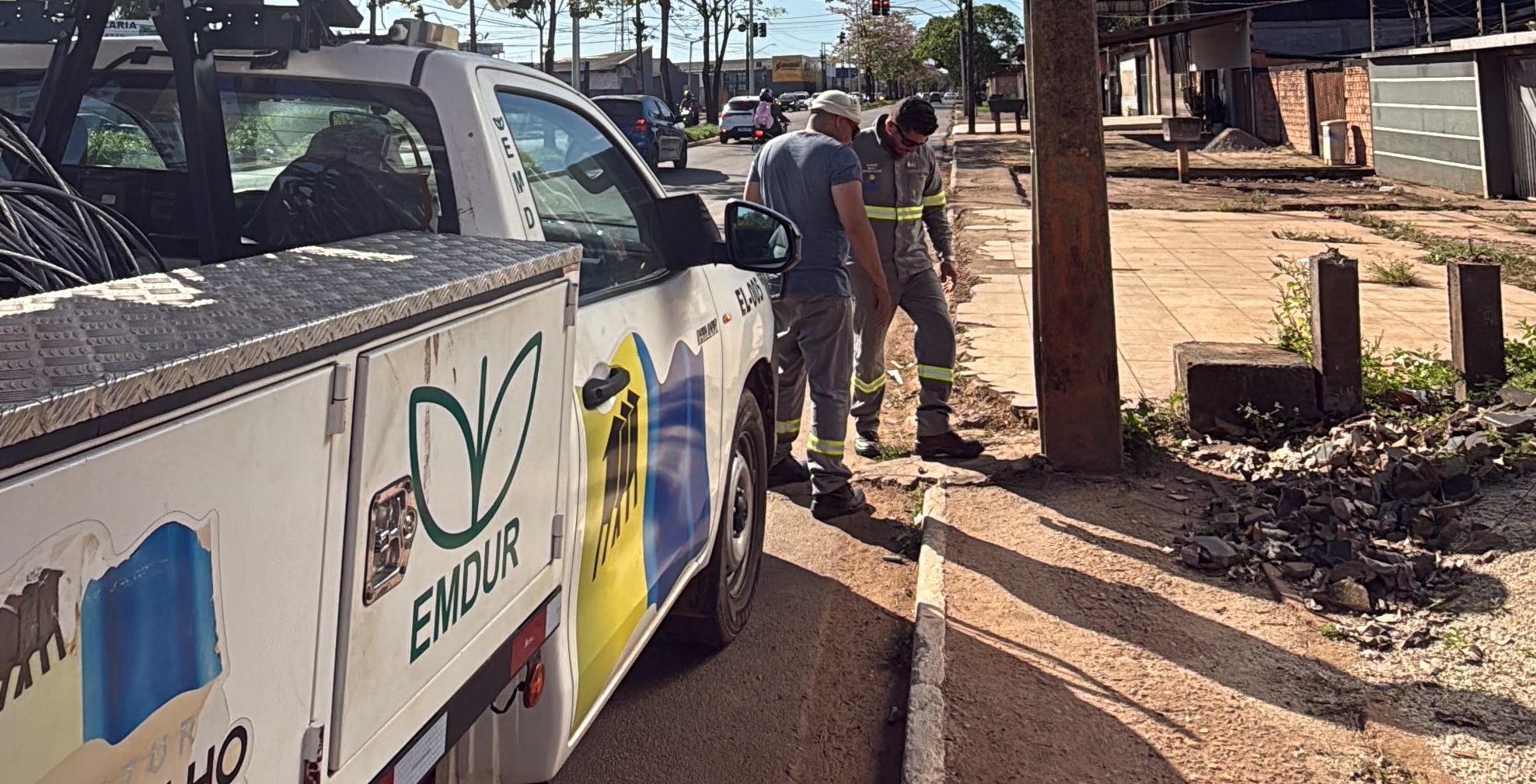 Tentativa de vandalismo na Avenida Guaporé é frustrada por sistema de proteção implantado pela Emdur