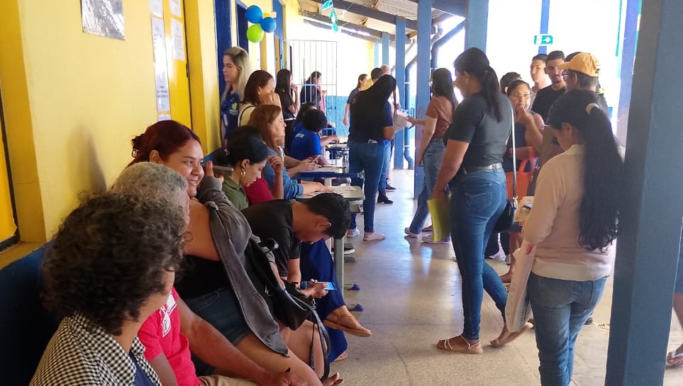 SERVIÇOS PÚBLICOS ESSENCIAIS - Edição especial do Cidadania em Movimento garantiu ações de assistência social na zona Leste de Porto Velho

