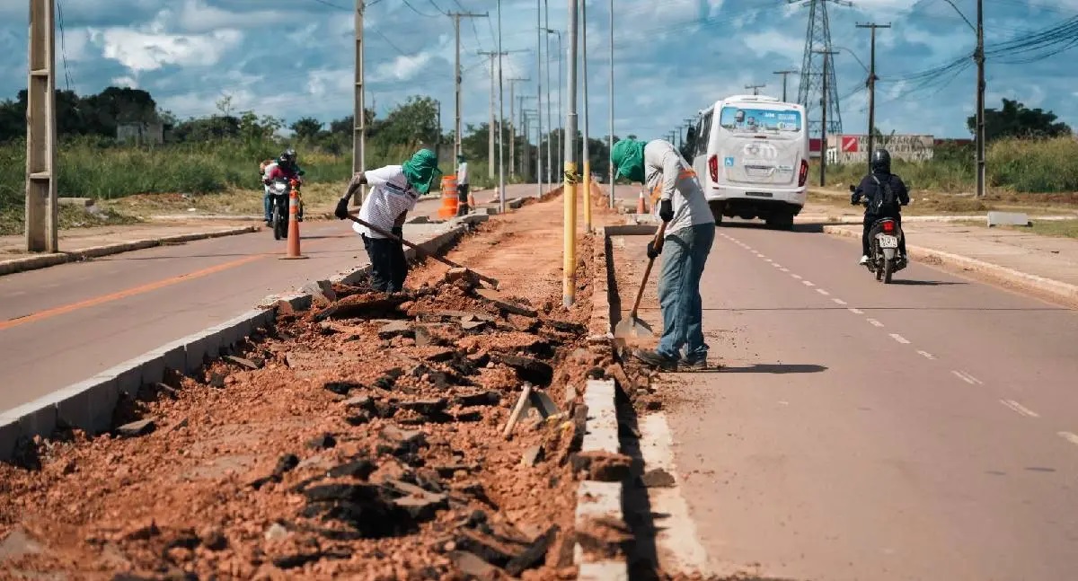 OBRA SOB QUESTIONAMENTO - TCE cobra explicações da Emdur sobre obra na Estrada dos Periquitos após falhas e protestos

