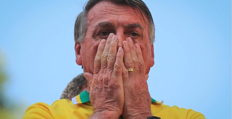 PEQUENA VITÓRIA, GRANDE PREJUÍZO - Moraes arquiva investigação da “Abin paralela” contra Bolsonaro

 