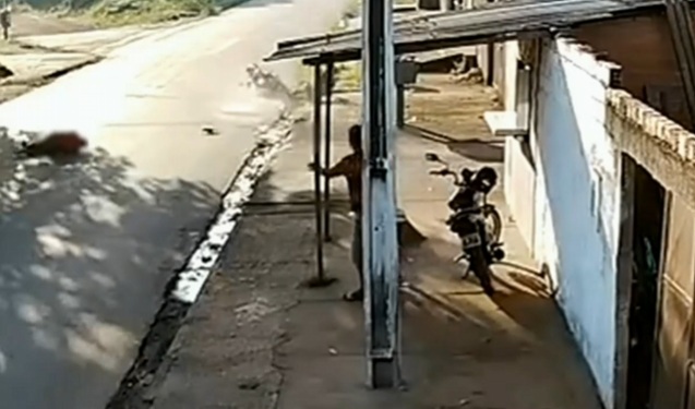 TRAGÉDIA NO TRÂNSITO - Motociclista morre após atropelar idoso em cruzamento da zona Sul de Porto Velho

