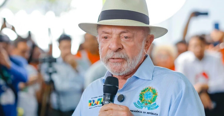 ANALFABETO E ALFABETIZADOS - Confira a formação acadêmica dos candidatos à Presidência

