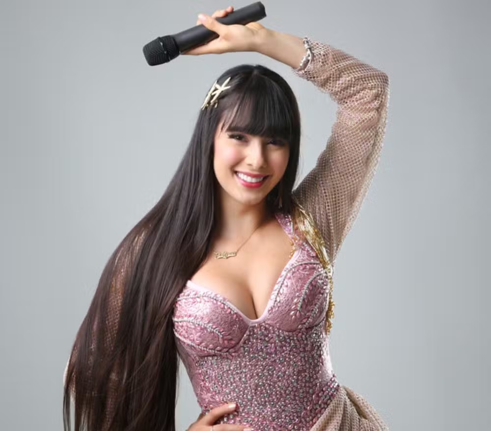 SAINDO CARO - TCE investiga contrato de R$ 450 mil para show de Juliana Bonde em Guajará-Mirim, RO
