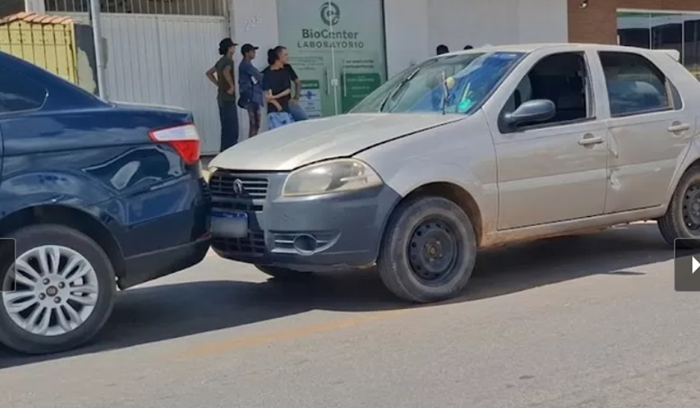 Falha nos freios provoca engavetamento entre três veículos e deixa menino de 12 anos ferido em Ji-Paraná