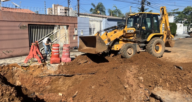 COMBATE AOS ALAGAMENTOS - Mês de Julho é marcado com serviços de drenagem em toda capital 

