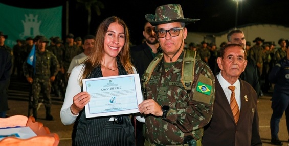 HOMENAGEADOS DO 5º BEC - MPRO é homenageado em aniversário de 61 anos do 5º BEC


