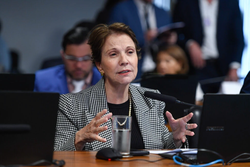 PP anuncia neutralidade e barra Tereza como vice de Flávio