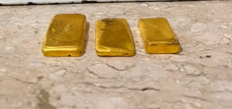 PF prende homem com 1,2 quilo de ouro em fiscalização de rotina sem comprovação origem do mineral