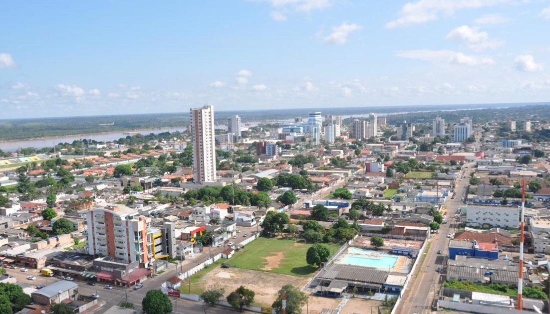  CALOR DE AGOSTO - Rondônia terá fim de semana de muito calor, sol forte e possibilidade de chuva isolada; Porto Velho chega aos 36°C
