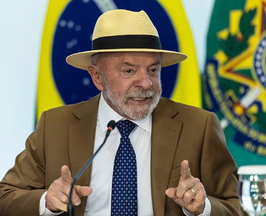 PROVOCAÇÃO ESTÚPIDA - Lula volta a criticar Rubio e diz que secretário de Trump "odeia o Brasil"

