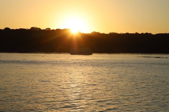 CALOR EXTREMO - Sol forte e baixa umidade marcam a 2ª feira em Rondônia, com mínimas de 23°C e máximas de até 38°C em Porto Velho