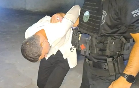 Foragido de Porto Velho é preso durante casamento coletivo na Expoacre