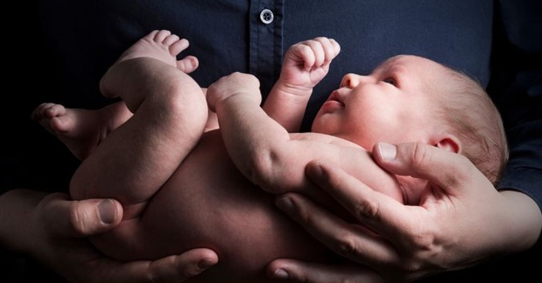 MULTIPARENTALIDADE NA ALDEIA - Justiça de Rondônia autoriza bebê indígena a ter três pais na certidão de nascimento
