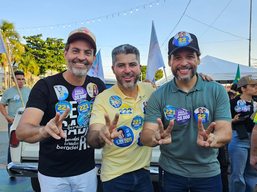 Campanha de Marcos Rogério ganha as ruas de Porto Velho com adesivaço