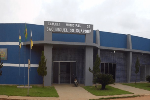 Câmara de São Miguel do Guaporé abre concurso com salários de até R$ 12 mil