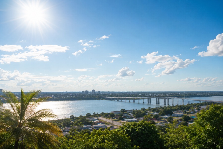 CALOR INTENSO E TEMPO SECO - Calor e tempo firme marcam a terça-feira em Rondônia, com Porto Velho sob temperaturas elevadas

