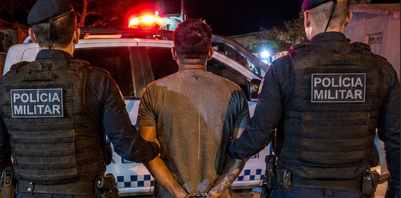 Homem consome cervejas, se recusa a pagar conta e acaba preso após causar tumulto em Vilhena