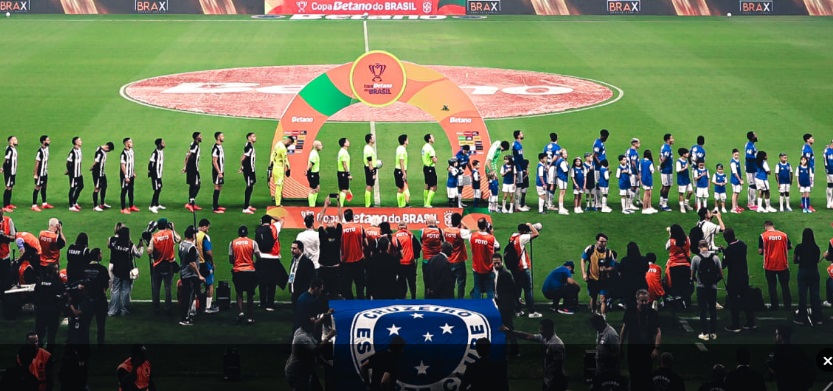Cruzeiro e Atlético são denunciados ao STJD; saiba detalhes