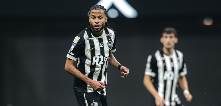 DE VOLTA AO JOGO - Volante do Atlético volta a ser titular após 3 meses e dá quase 100 passes

