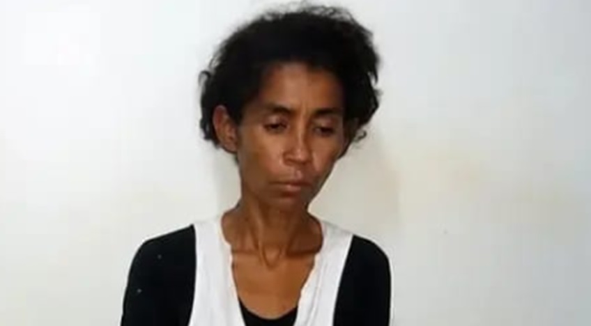 Mulher é encontrada morta em terreno baldio e Polícia Civil investiga possível feminicídio em Ariquemes