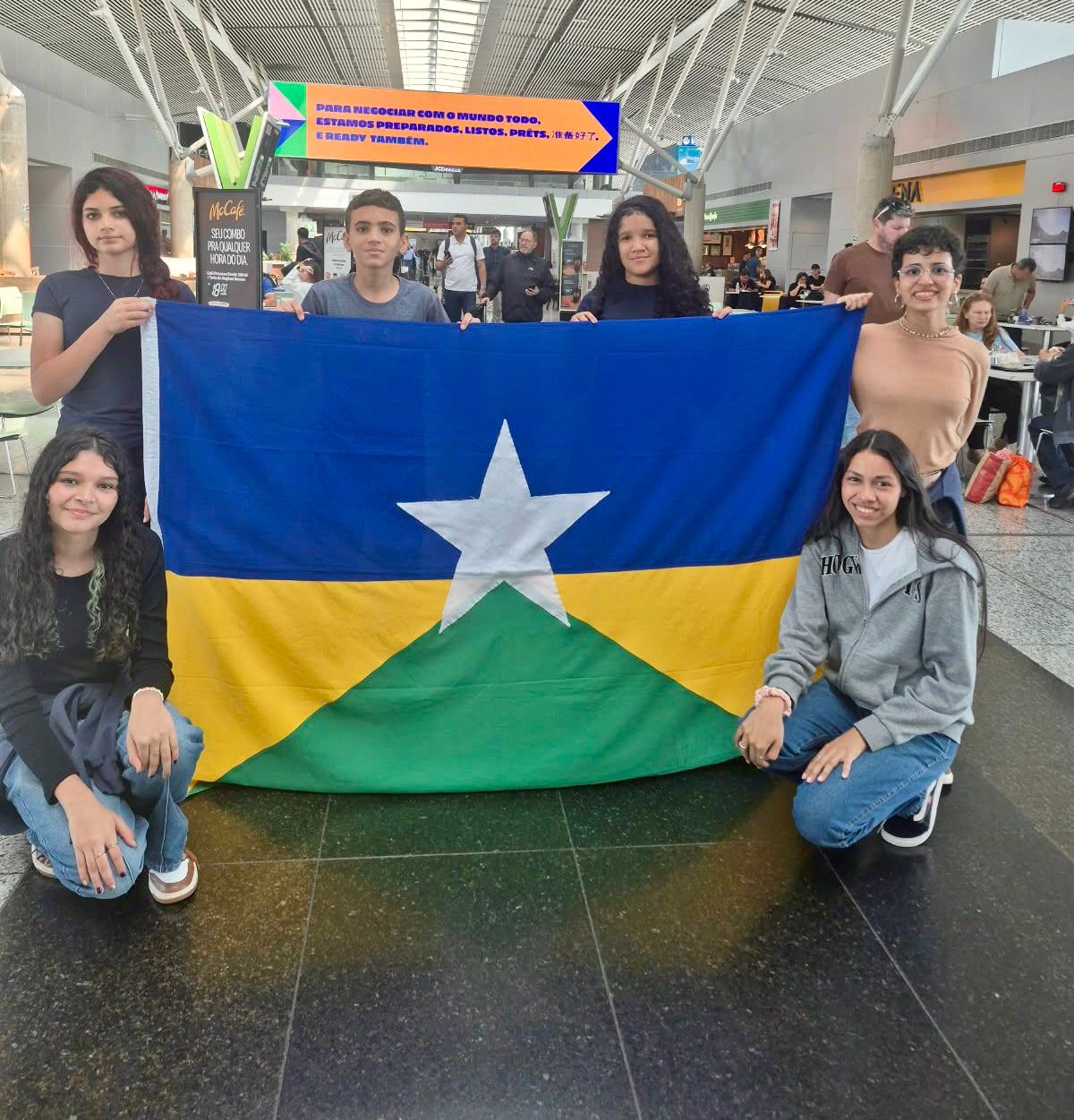 NOSSOS CAMPEÕES - Estudantes de escola estadual de Rondônia conquistam medalha de prata na Olimpíada Nacional em História do Brasil
