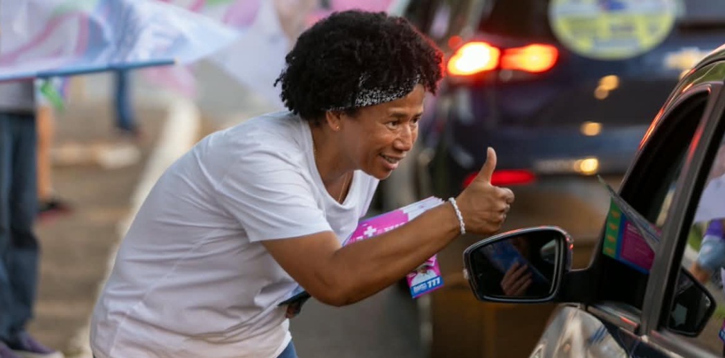 Sílvia Cristina amplia presença na capital