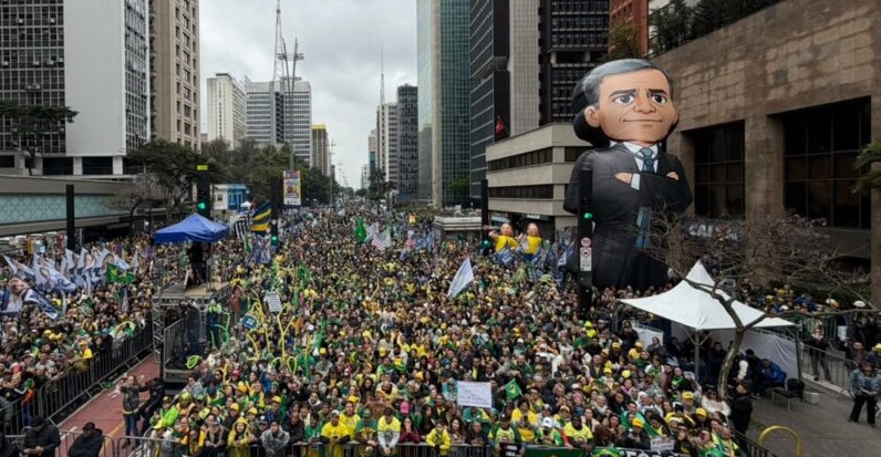 “Vai, Mendonça!”: veja fotos das manifestações de 7 de setembro