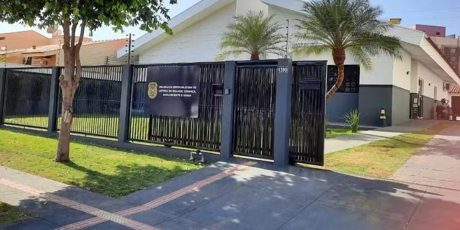 Conversa gravada revela intenção de homem de abusar do sobrinho de 10 anos
