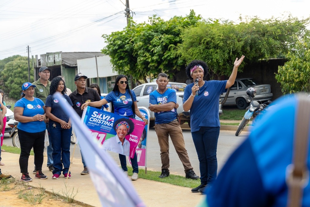 SILVIA CRISTINA - Em Machadinho do Oeste, Sílvia Cristina reforça urgência da regularização fundiária