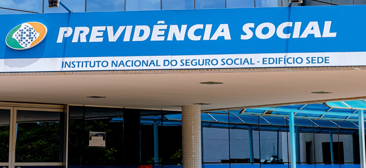 INSS permite aposentadoria antecipada a partir de 15 anos de contribuição