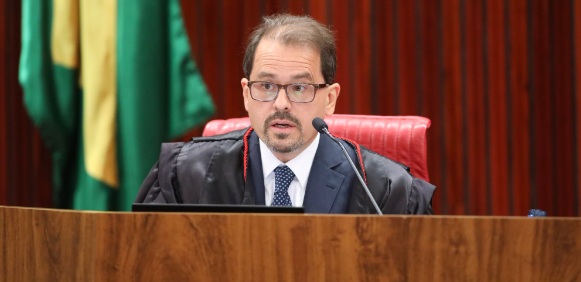 Ministro algoz de Deltan é amigo de Moraes e indicado de Lula