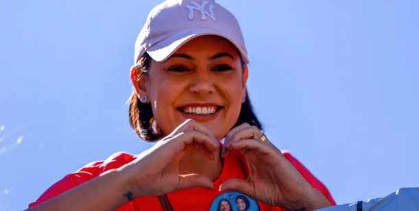Michelle lidera ao Senado; Bia e Leila empatam em 2º