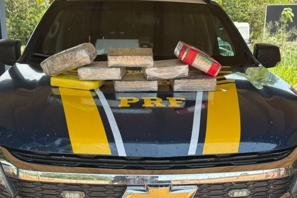 Passageiro é preso com maconha e cocaína escondidas em mala em Porto Velho
