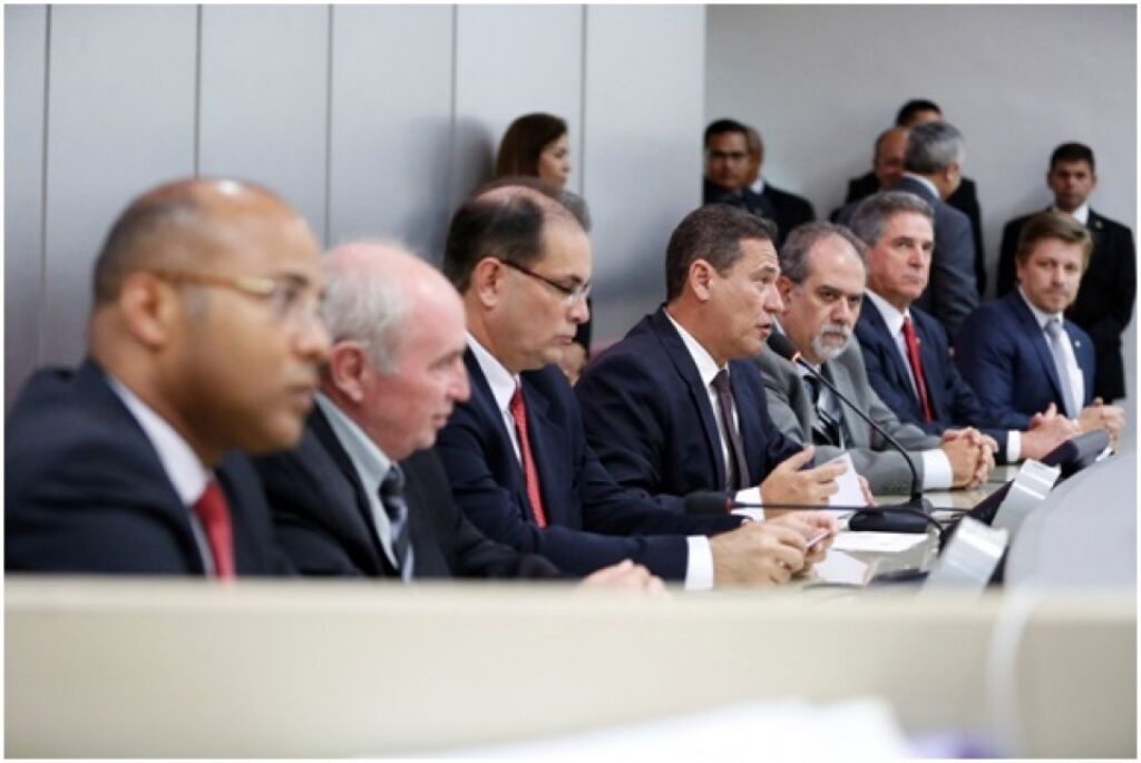 Assembleia Legislativa reabre os trabalhos com a presença dos poderes estaduais