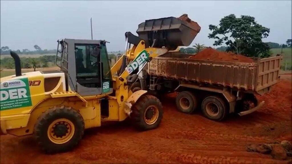 EMPREGO: DER vai contratar operário, oficial de manutenção e operador de máquinas