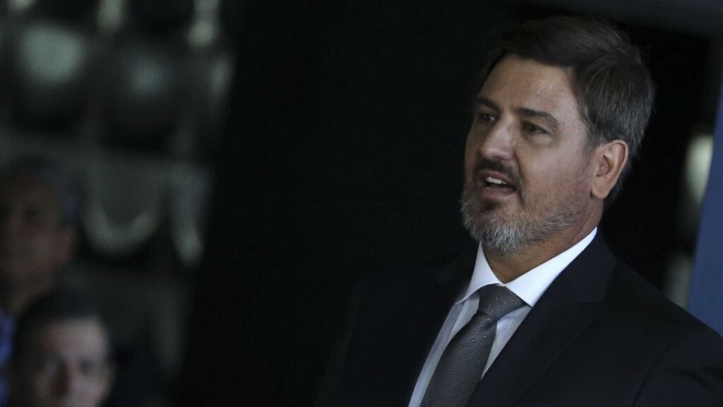 Recém-empossado, Jungmann demite Segovia do comando da PF