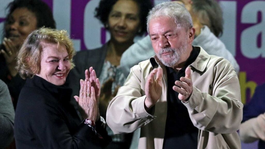 TRF-4 nega à defesa pedir absolvição de Marisa Letícia a STF e STJ