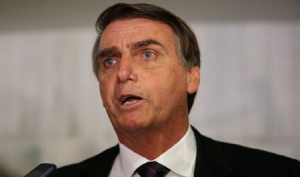 Bolsonaro quer campo de refugiados em RR para conter venezuelanos