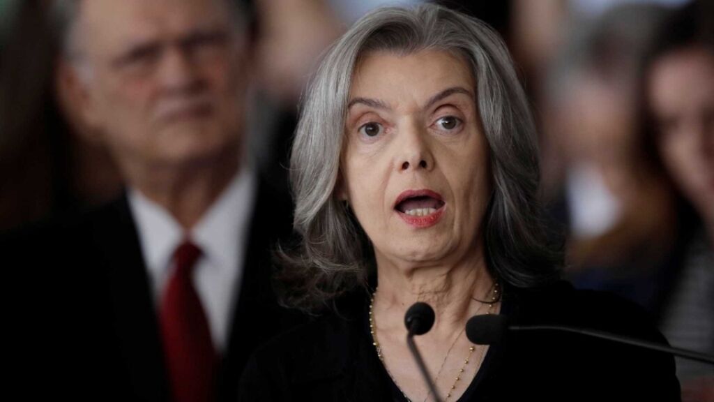 Cármen Lúcia: STF julgará pedido para evitar prisão de Lula amanhã