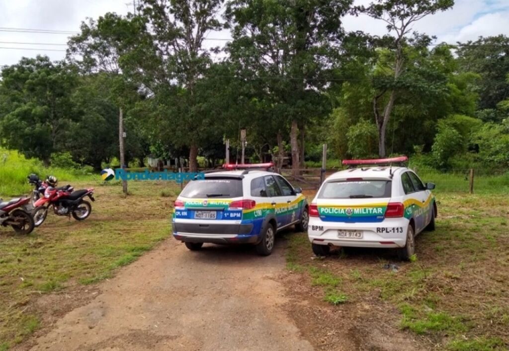 Três jovens são assassinados com tiros na cabeça