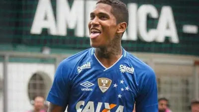 Cruzeiro vence Atlético no Horte e abre 13 pontos na liderança