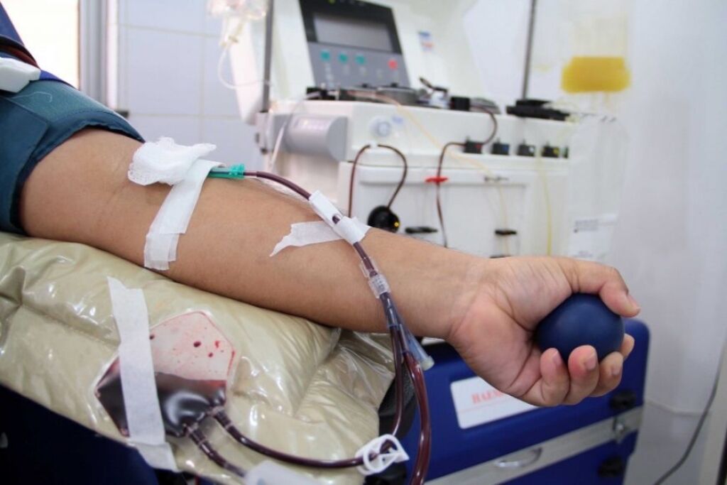 Doe sangue O+ e 0- na Fhemeron. Doar é ato de amor.