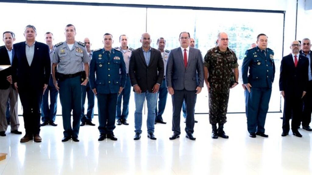Governador Confúcio Moura desfaz ações de Daniel Pereira na PM e no DER