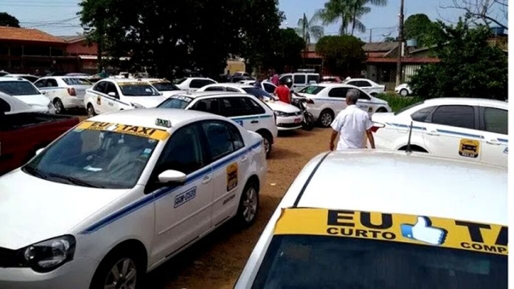 Mandado determina fim do Táxi Compartilhado em Porto Velho