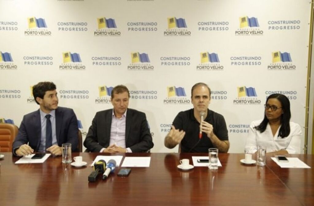 Prefeito Hildon Chaves fala da regulamentação de transporte em Porto Velho