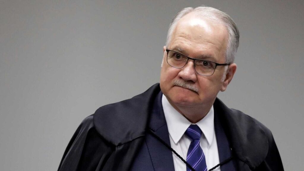 Supremo autoriza reforço da escolta permanente de Fachin